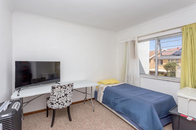 3 Bedroom Property for Sale in Waves Edge Western Cape